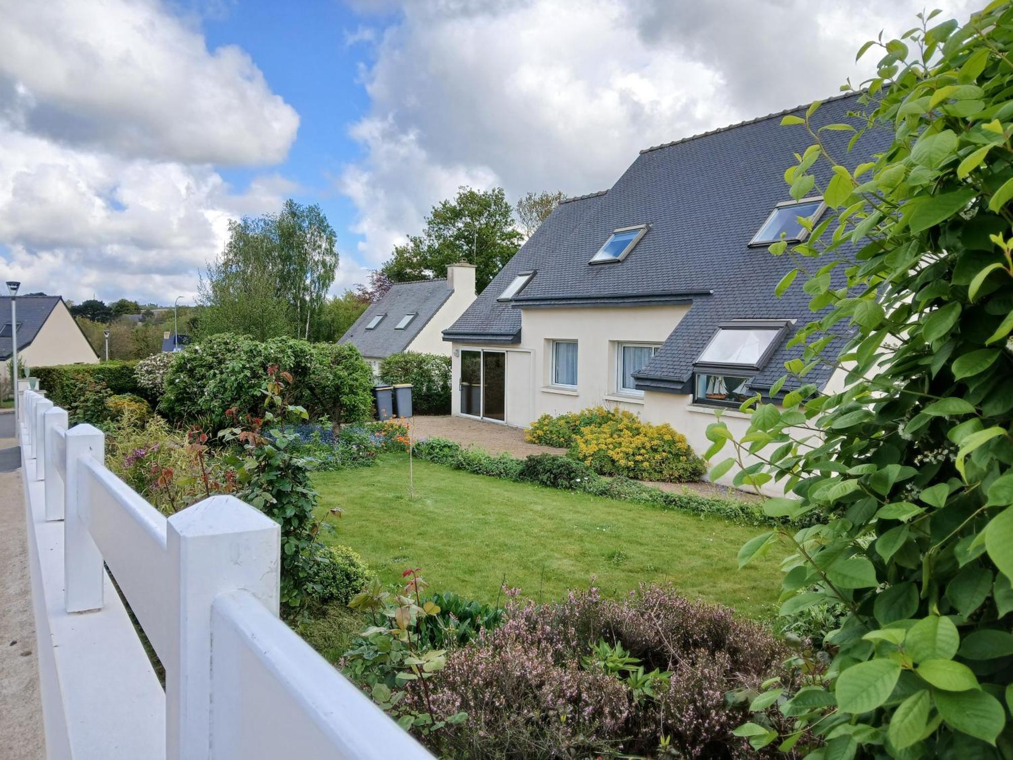Maison Avec Jardin Clos La Roche Jaudy 外观 照片